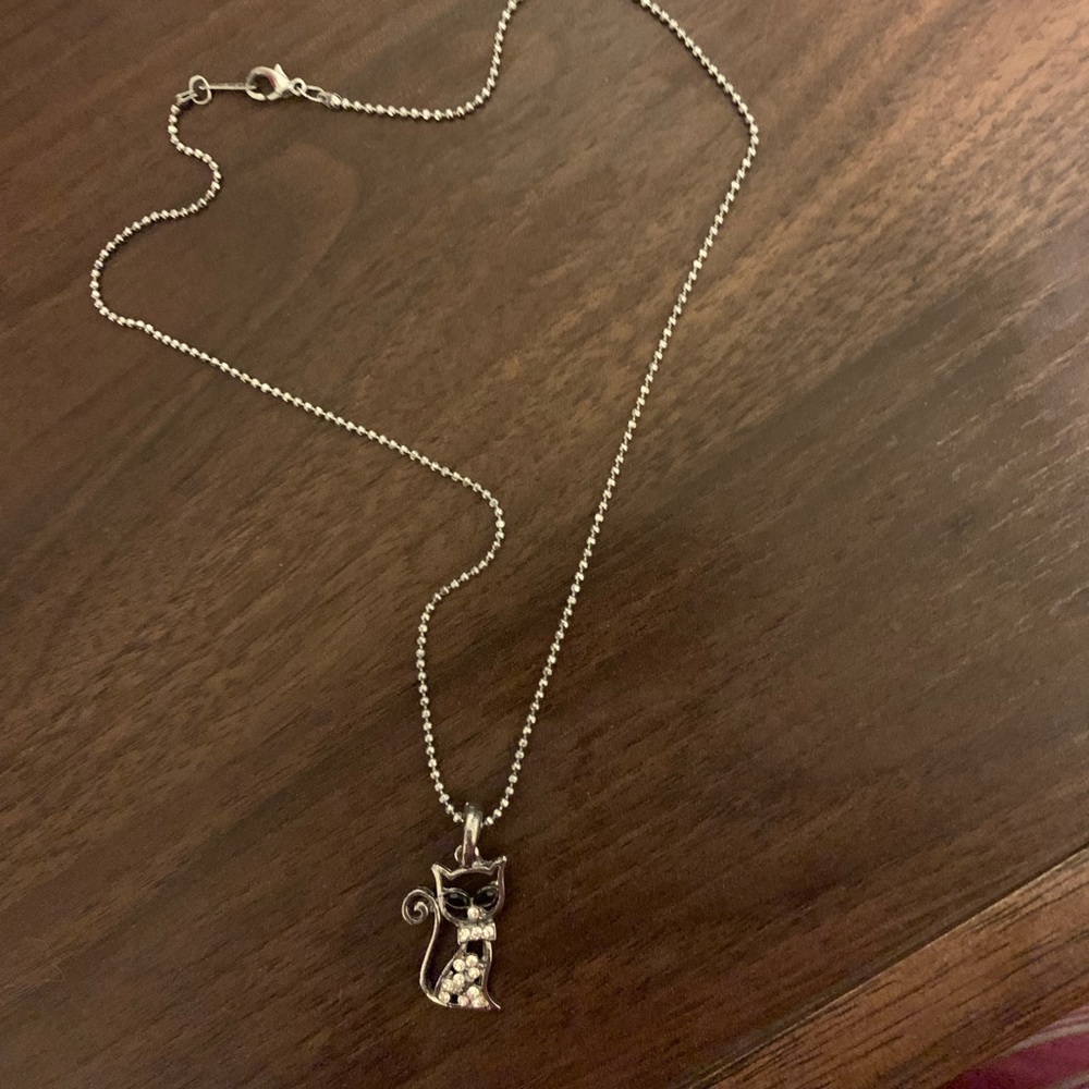 Necklaces and choker bundle !!